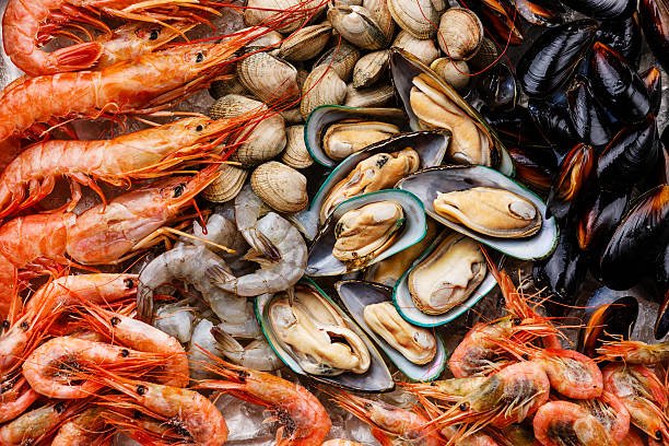 8. อาหารทะเลที่มีเปลือก (shellfish)